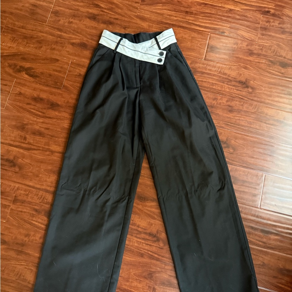 Stylish Wide Leg Pants w/ Asymmetrical Waist